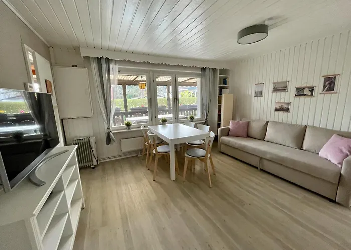 Semesterbostad 'am Rosenhag'